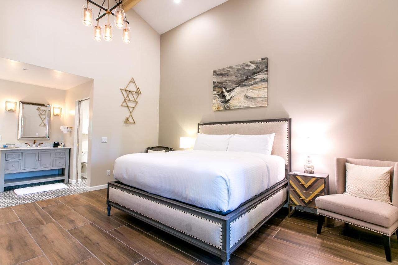 Creekside Bed & Breakfast